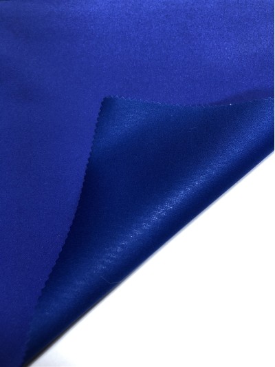 DG-PGSG  PSZZ19126  糯感50D機械彈+TPU0.015+2048雪紗  56''  117±10gsm 底布100%poly  面布93%poly ,7%elastane   MOQ:1500y 45度照